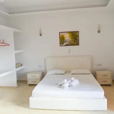 Hotell Agrume By Prive Ksamil